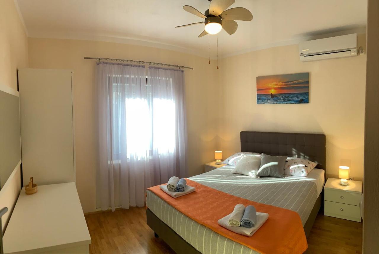 Duplex Apartment With Private Swimming Pool Preko Exterior foto