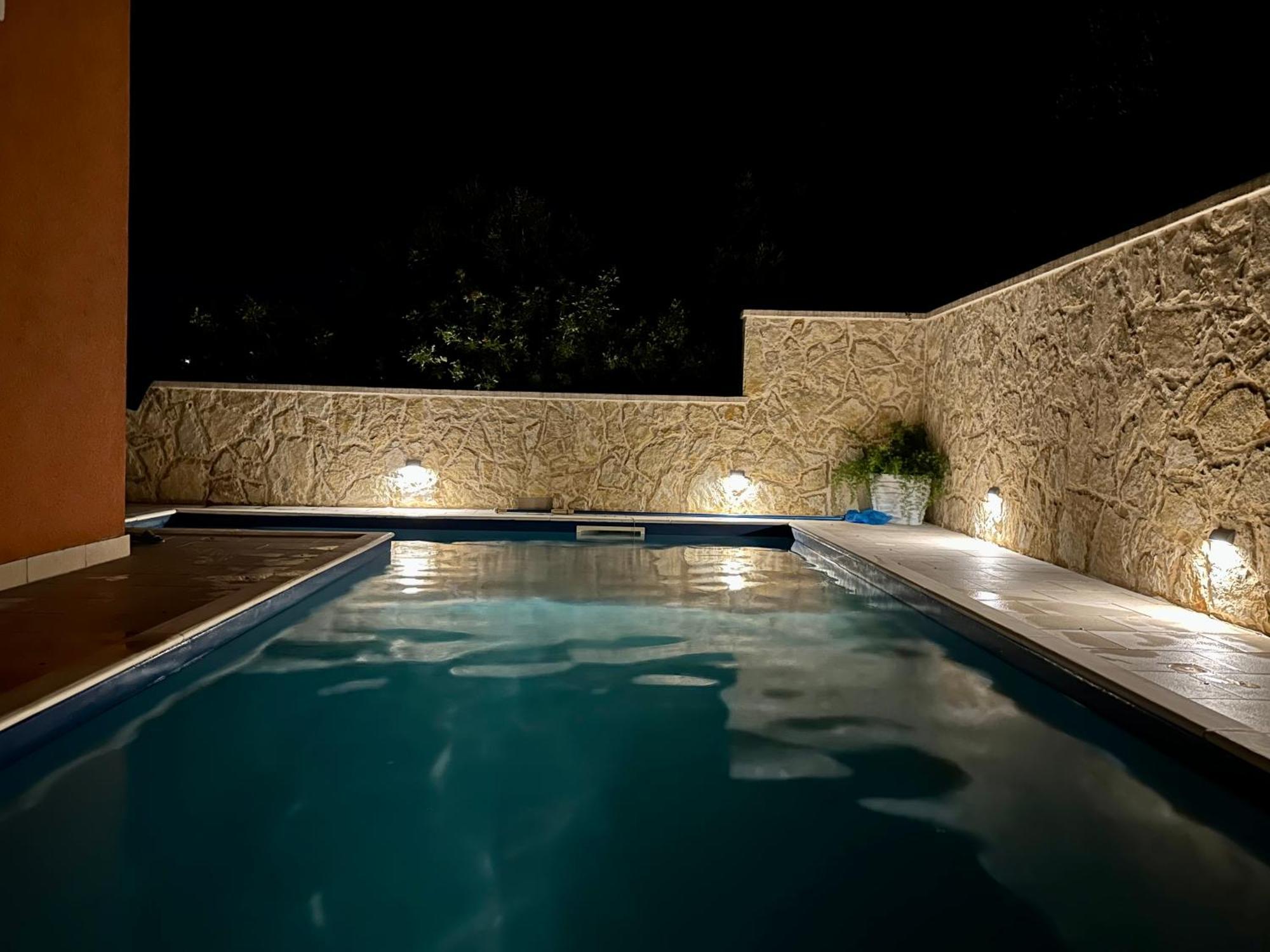 Duplex Apartment With Private Swimming Pool Preko Exterior foto
