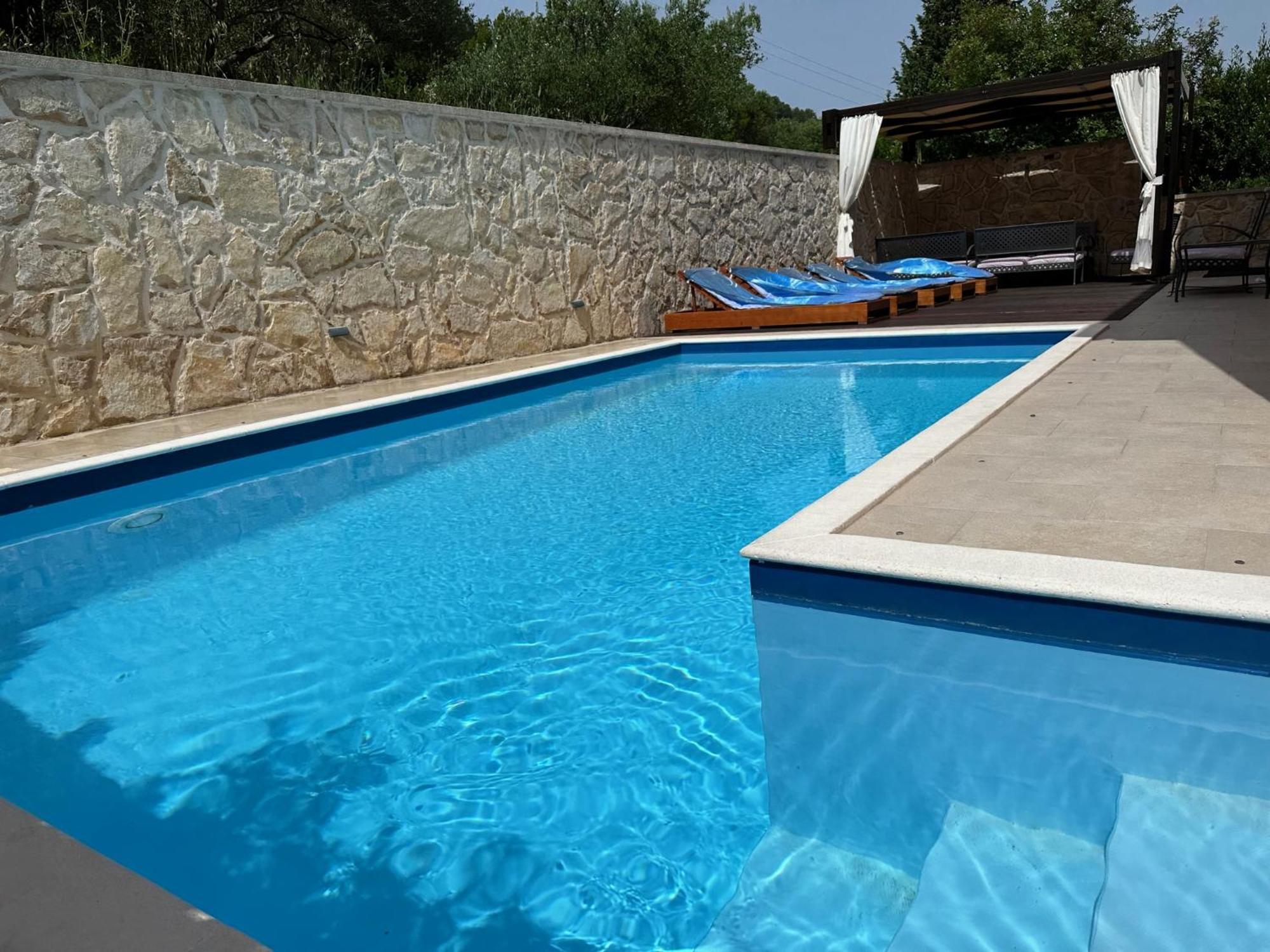 Duplex Apartment With Private Swimming Pool Preko Exterior foto