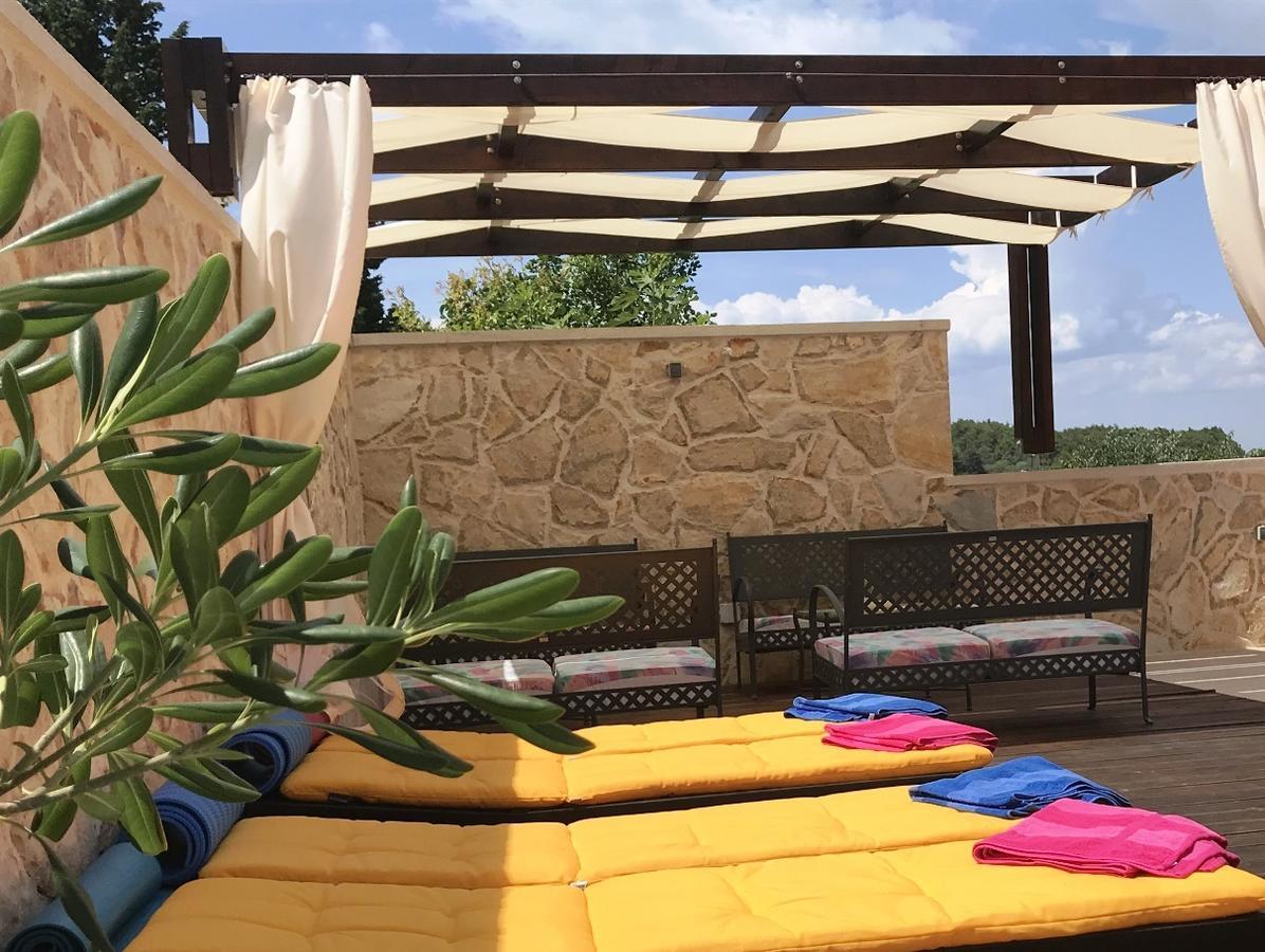 Duplex Apartment With Private Swimming Pool Preko Exterior foto